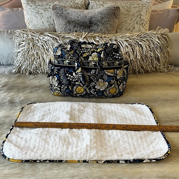 VERA BRADLEY Ellie Elephant 2012 Stroll Around Baby Diaper Bag Tote Blue Yellow - Picture 7 of 17